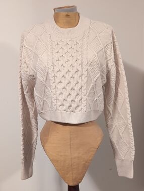Gina Tricot Women's Cream Cable Knit Cropped Sweater Size Small